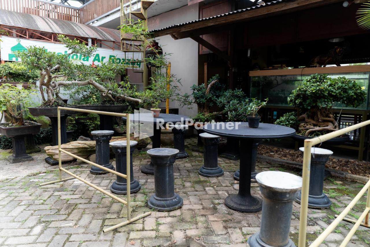 Pondok Kelapa Homestay Lampung Mitra Reddoorz Bandar Lampung Exterior photo