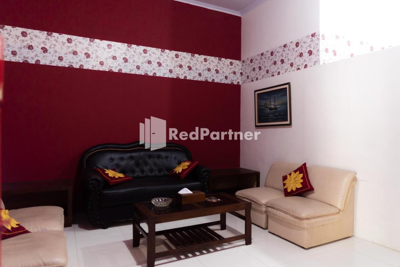 Pondok Kelapa Homestay Lampung Mitra Reddoorz Bandar Lampung Exterior photo