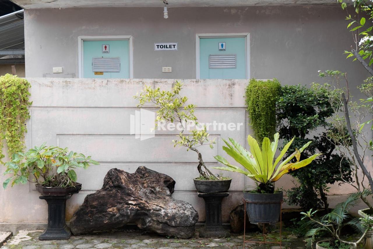 Pondok Kelapa Homestay Lampung Mitra Reddoorz Bandar Lampung Exterior photo
