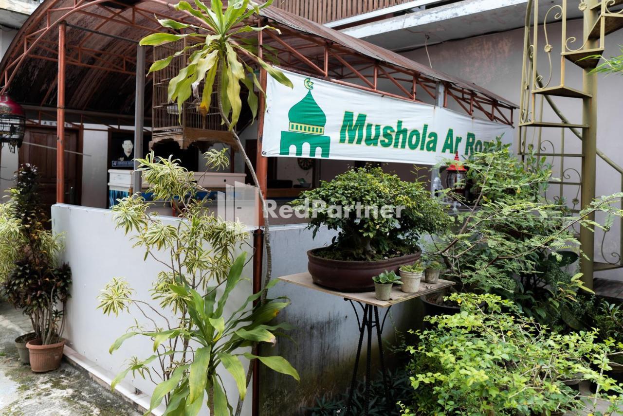 Pondok Kelapa Homestay Lampung Mitra Reddoorz Bandar Lampung Exterior photo